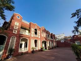 Top Fashion Trends You’ll Learn in Diploma Courses in Jaipur